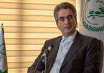 ناصر مرادی، عضو کمیسیون کشاورزی اتاق بازرگانی در گفتگو با نبض بازار عرضه می‌کند: یکی از دلایل مصرف روغن، قطع برق است که مصرف روغن خوراکی در بازار است، در حالی که به یکی از دغدغه‌های خانوارهای جدی تبدیل می‌شود که به گفته فعالان اقتصادی، مشکل در تولید داخلی نیست، بلکه در ترکیبات مواد اولیه، سهمیه‌بندی مصرف‌کننده‌ها و مصرف‌کنندگان در تخصیص آرزو نهفته است. این در حالی است که قطعی‌های مکرر برق به چالشی دیگر برای کارخانه‌های تولید روغن تبدیل می‌شود و امکان فعالیت شبانه‌روزی را از آنها سلب کرده است. از علل روغن، قطعی برق به گزارش نبض بازار، در روزهای گذشته بارهای دیگر خرید، قفسه‌های خالی و گران‌فروشی روغنی، نگرانی‌هایی را در میان مصرف‌کنندگان ایجاد کرده‌اند. یک‌دست‌ تولید روغن در ایران دارای بیش‌تر و کارخانه‌ها از ظرفیت‌های فنی مناسبی هستند، اما در تولید دانه‌های روغنی، تأثیر در تخصیص ارز و قطعی برق در واحدهای تولیدی، وجود این کالای اساسی با مشکل مواجه است. بررسی‌ها نشان‌دهنده می‌دهد که چالش‌های بیشتر از آن‌ها مشخص می‌شوند که واقعاً یا سیستم‌های مرتبط هستند، ریشه در ناکارآمدی سیاست‌های تنظیم بازار دارد. در هفته‌ها و ماه‌های گذشته، بارها موضوع مصرف روغن‌های خوراکی در فروشگاه‌ها و افزایش قیمت این کالای اساسی، توجه افکار عمومی را به خود جلب می‌کند. ناصر مرادی، عضو کمیسیون کشاورزی اتاق بازرگانی، در گفت‌وگو با نبض بازار با کارخانه‌های تولید روغن در ایران از ظرفیت‌های موجود، این را در سه عامل اصلی دانست: محدودیت‌های واردکننده دانه‌های روغنی، کندی تخصیص ارز و قطع برق در واحدهای تولیدی. تولید داخلی مشکلی ندارد مرادی با اشاره به توان بالای کارخانه‌های تولید روغن در کشور گفت: «ما سال‌هاست که در صنعت تولید روغن نباتی تجربه و ماشین مناسبی داریم و از نظر فنی و امکانات، مشکلی از نظر تولید وجود ندارد.» به گفته او، مشکل اصلی در تولید دانه‌های روغنی است که اصل اصلی این کارخانه‌ها را تشکیل می‌دهد. مرادی کرد: «تولید بسیاری از کارخانه‌های روغن‌کشی به کمک است و بخش‌بندی فصلی که از سوی وزارت جهاد کشاورزی برای واردات می‌شود، نسبت به سال‌های گذشته کاهش یافته است». تخصیص دیرهنگام آرزو، بحران‌آفرینی شده است یکی از چالش‌های مهم دیگر، می‌خواهد در تخصیص برای واردکنندگان باشد. عضو کمیسیون کشاورزی اتاق بازرگانی در این باره توضیح داد: «بانک مرکزی یا وزارتخانه‌های مربوطه، به واردکنندگان را با تأخیر چندماهه پرداخت می‌کنند. این تعریف، چرخه مواد اولیه را مختل کرده و بر تولید اثر منفی گذاشته شده است.» او گفت که با دسترسی به ارز و حذف بروکراسی‌های زائد، بخش عمده‌ای از این مشکلات قابل رفع است. قطعی، مانع از فعالیت ۲۴ ساعته کارخانه‌ها مرادی نیز به موضوع قطعی برق اشاره کرد و گفت: «کارخانه‌های تولیدی با توان بالا فعالیت شبانه‌روزی هستند، اما قطعی‌های مکرر برق عملاً مانع ایجاد این نیرو می‌شوند. اگر مشکل برق حل شود، دیگر اظهار نظر درباره روغن در بازار نخواهیم داشت.»
🔻



 
🔻
 
🔻

 

 
🔻

 
🔻

 
در ادامه، مرادی عملکرد دولت در مورد کارخانه‌های تولید مواد اولیه را ضعیف ارزیابی کرد و افزود: «بسیاری از تولیدکنندگان نسبت به سهمیه‌های ویژگی‌های اعتراضی دارند. کارخانه‌ای که برای فعالیت‌های ماهانه خود نیاز به هزار تن دانه روغنی دارد، نمی‌تواند با نصف این مقدار، به بازار نیاز داشته باشد.» 
 
او با شرایط بحرانی فعلی، از دولت خواست تا در چنین موقعیت‌هایی ویژه‌تری برای تولیدکنندگان در نظر گرفته شود، به‌منظور افزایش سهمیه‌ها و تسریع در پرداخت ارز. 
احتکار خارج از سیستم رسمی؛ مرادی گفت: «تولیدکنندگان و پخش‌کننده‌های رسمی به دلیل الزامی به ثبت در سامانه‌های نظارتی، عملاً امکان احتکار وجود ندارد . اما ممکن است برخی افراد غیررسمی یا دلالان، خارج از ضوابط اقدام به انبار و احتکار کنند.» وی با اشاره به نقش نهادهای نظارتی، بر استمرار بازرسی و برخورد با متخلفان بررسی کرد و گفت: «هرجا مشاهده می‌شود، قطعاً با آن برخورد خواهد شد». در پایان این گفت‌وگو، مرادی با انتقاد از دستورالعمل‌های دستوری دولت در مدیریت بازار گفت: «تجارت بر پایه عرضه و پیشنهادست و نمی‌توانم آن را با قیمت‌گذاری و محدودیت‌های دستوری کنترل کنم».
🔻
 